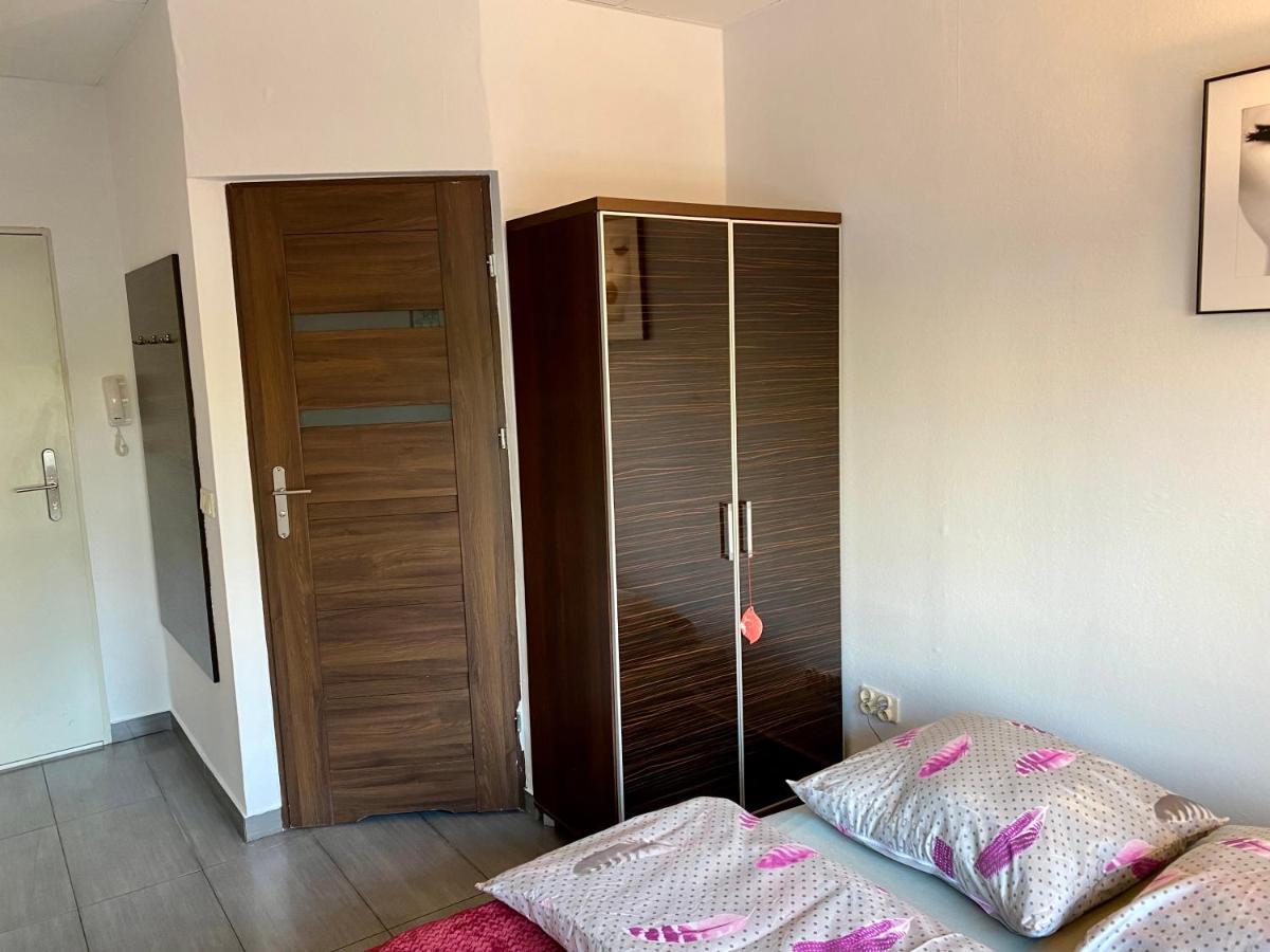 Aparthotel Superjednostka Κατοβίτσε Εξωτερικό φωτογραφία