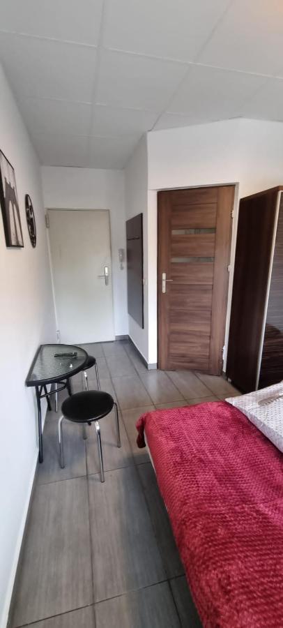 Aparthotel Superjednostka Κατοβίτσε Εξωτερικό φωτογραφία