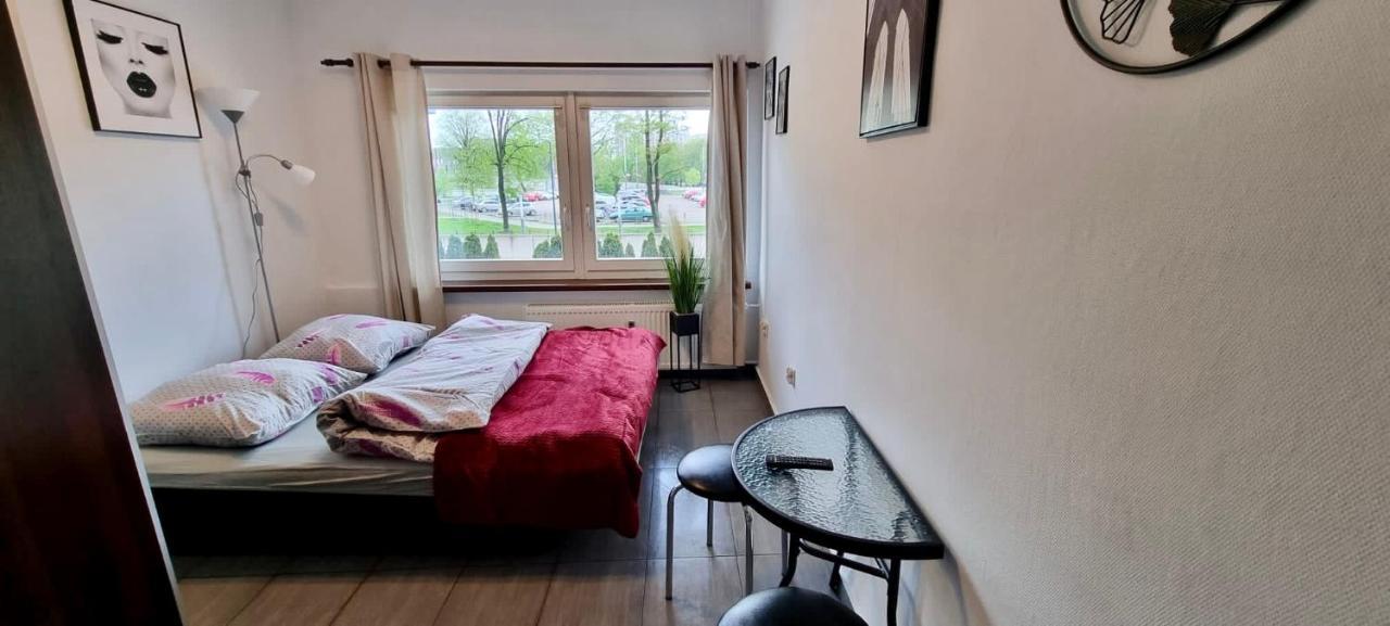 Aparthotel Superjednostka Κατοβίτσε Εξωτερικό φωτογραφία